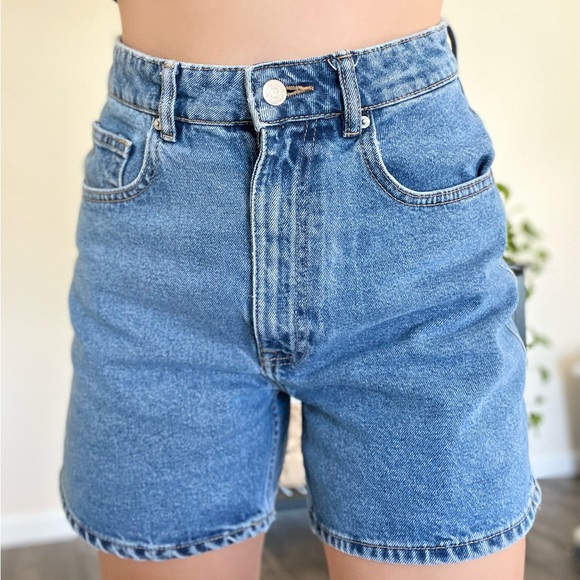 Zara Demin Hight Rise Shorts - Picture 7 of 7